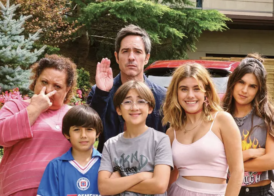 ‘PAPÁ SOLTERO’ REGRESA CON NUEVA VISIÒN FAMILIAR A LA TV ABIERTA CON MAURICIO OCHMANN